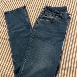 Good American Straight Leg ripped jeans